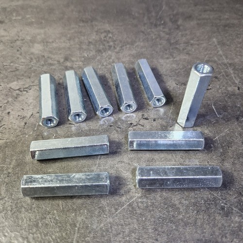 Stück gewindemuffe m6x50mm - 10,