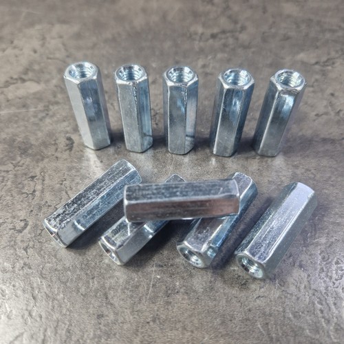 Stück gewindemuffe m6x30mm - 10,